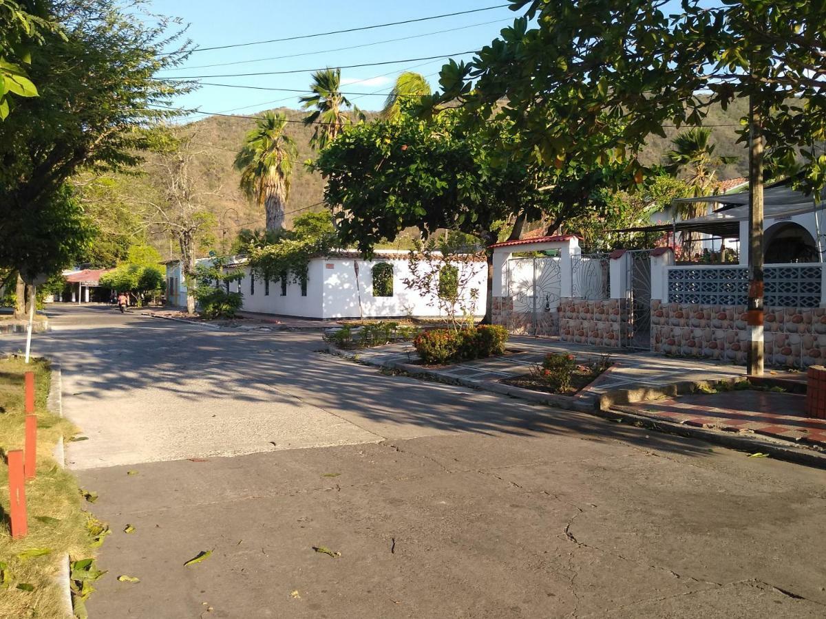 Habitacion Casa Las Aves Honda  Luaran gambar